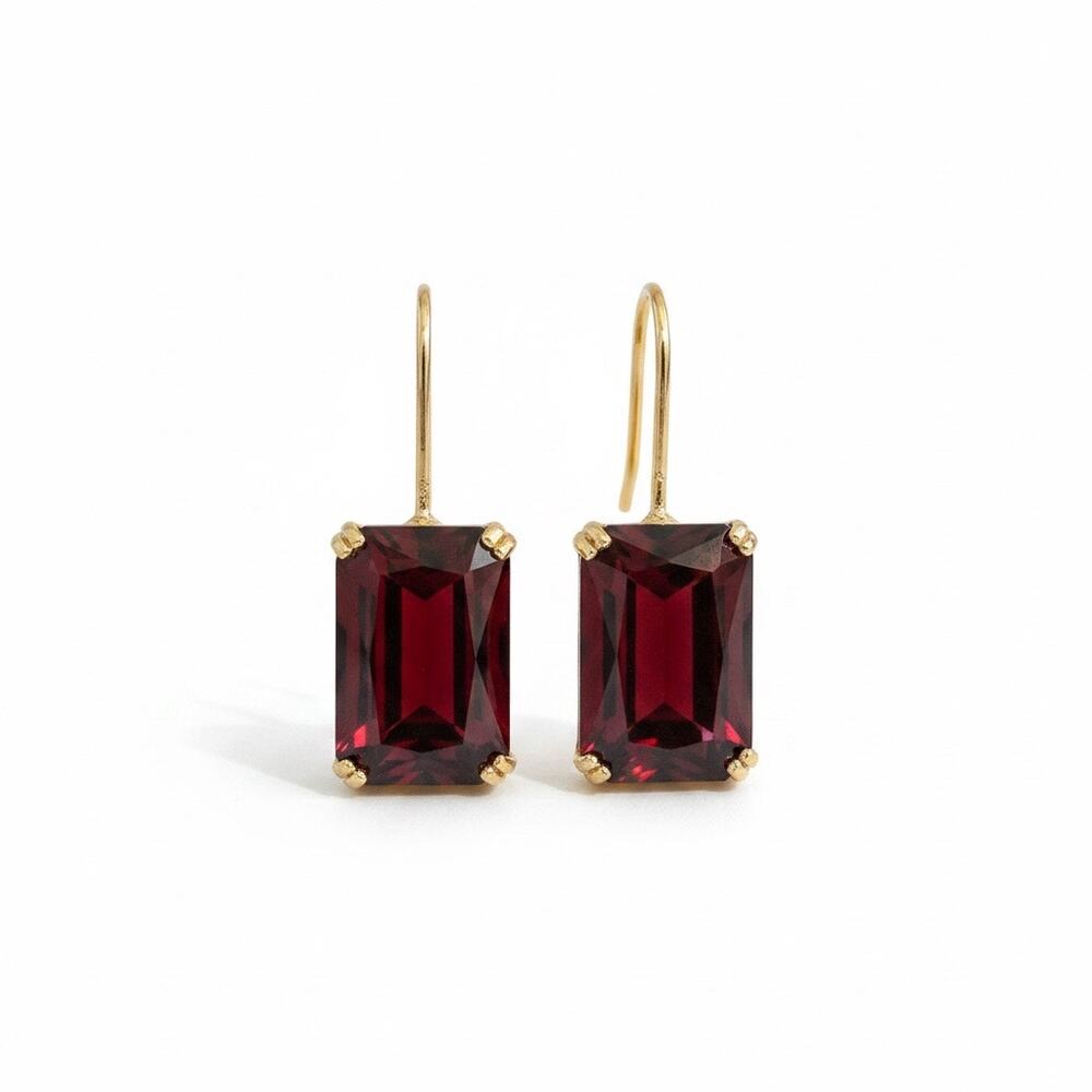 Anthropologie small ruby red and gold vintage inspired drop earrings